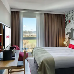 4* Hotel Intercityhotel Zuerich Airport